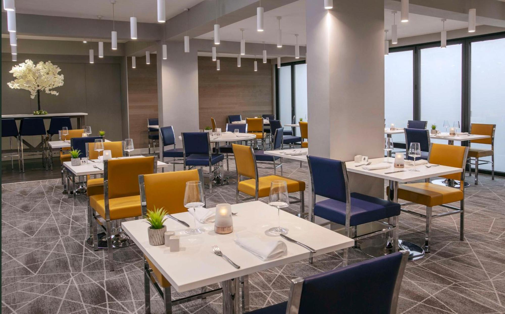 Best Western Premier Heronston Hotel & Spa Bridgend  Ngoại thất bức ảnh