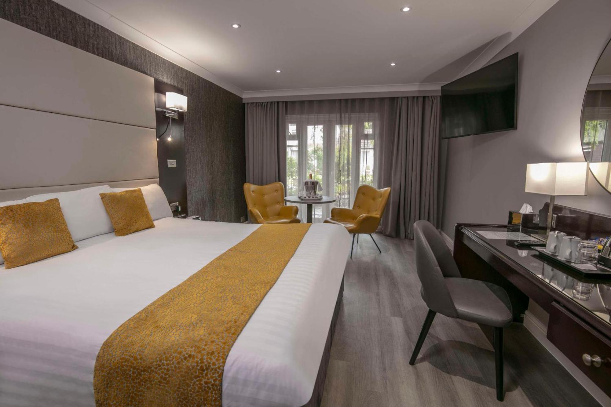 Best Western Premier Heronston Hotel & Spa Bridgend  Ngoại thất bức ảnh