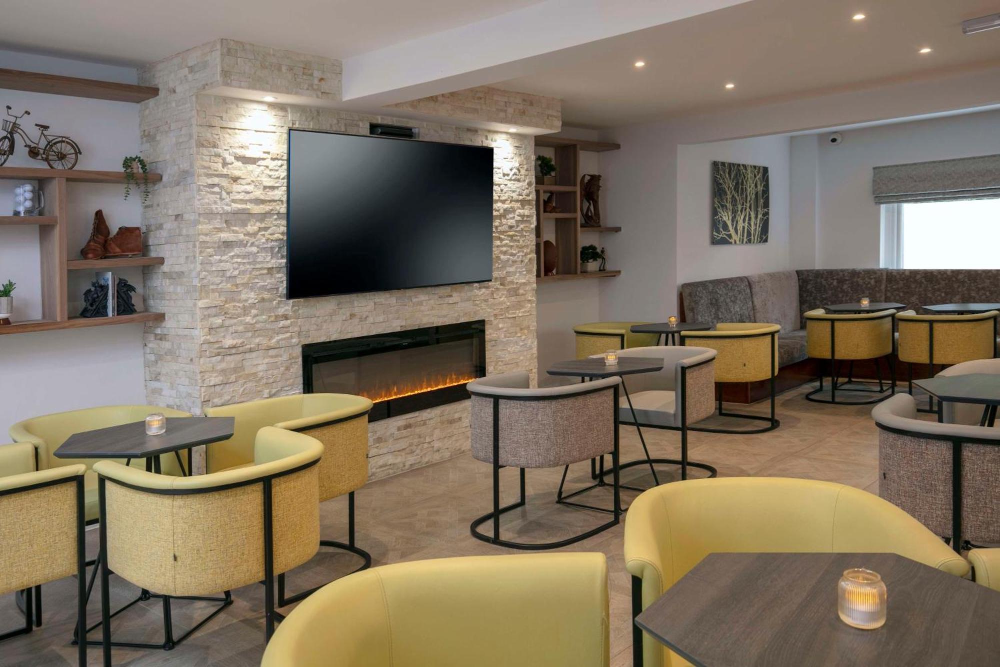 Best Western Premier Heronston Hotel & Spa Bridgend  Ngoại thất bức ảnh